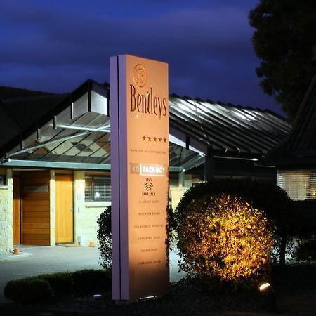 Bentleys Motor Inn Palmerston North Buitenkant foto