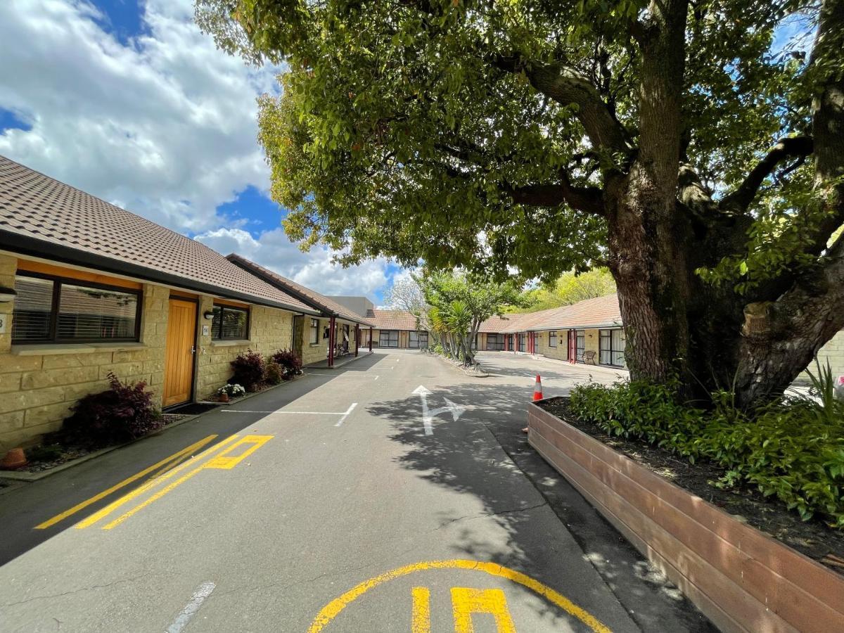 Bentleys Motor Inn Palmerston North Buitenkant foto