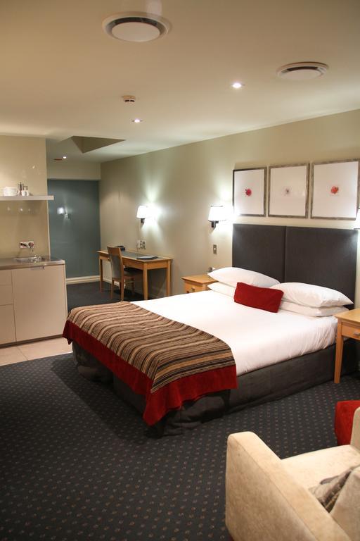 Bentleys Motor Inn Palmerston North Buitenkant foto