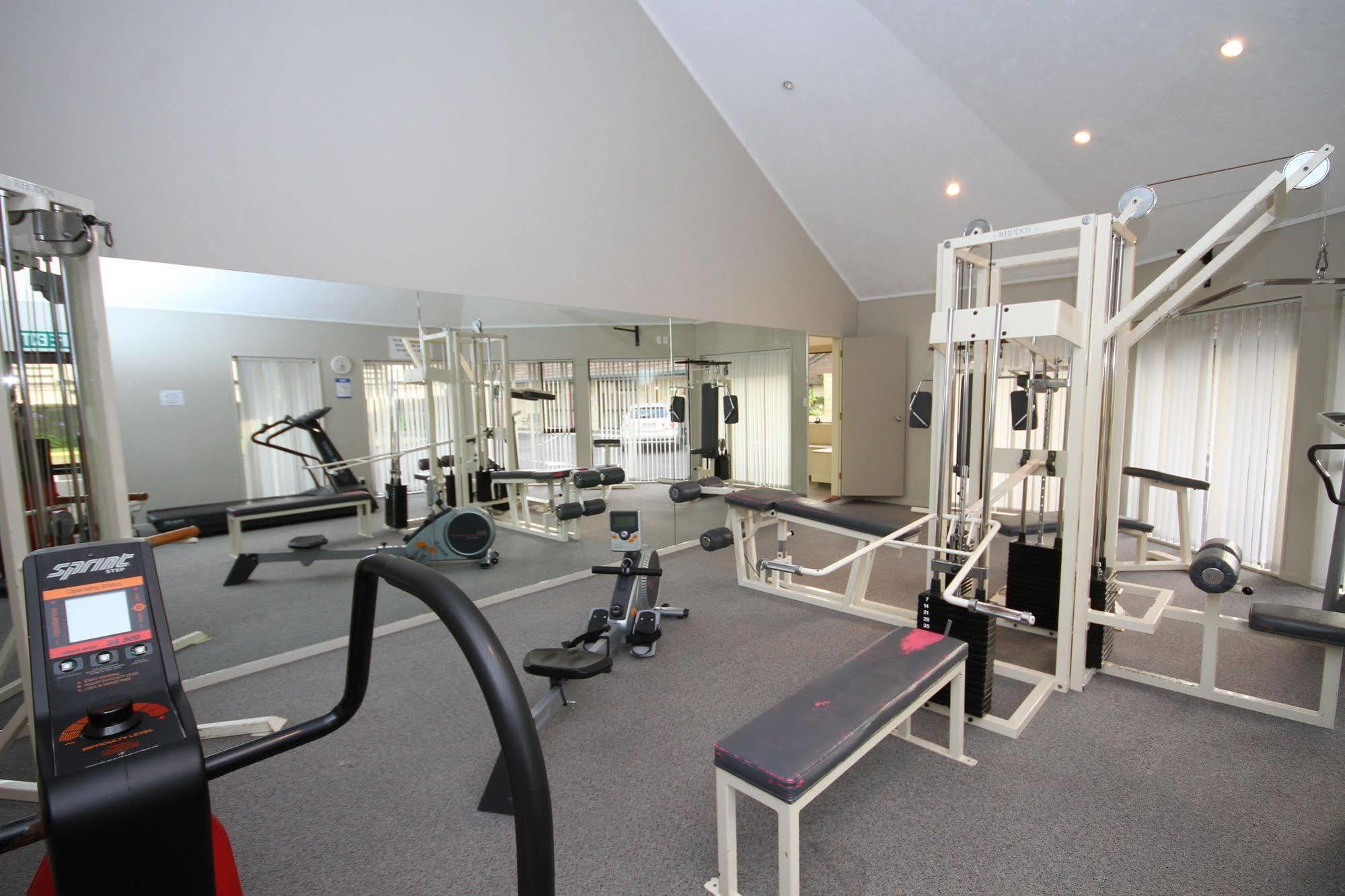 Bentleys Motor Inn Palmerston North Buitenkant foto